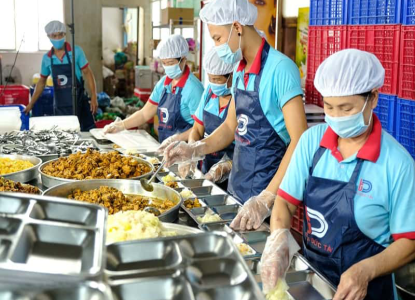 Những điều doanh nghiệp cần biết khi thuê dịch vụ suất ăn công nghiệp