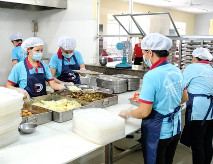 Hình ảnh chia phần ăn